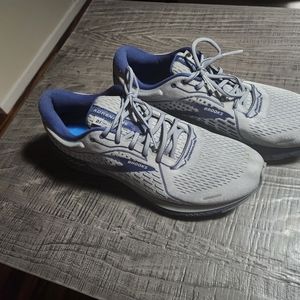 Brooks Adrenaline Men's shoes